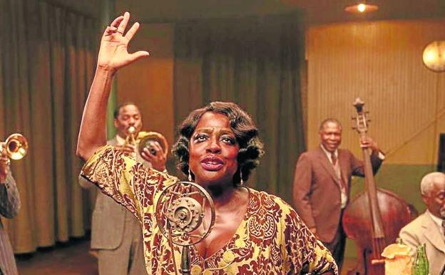 Viola Davis. En el papel de Ma Rainey, con un maquillaje por el que el español Sergio López-Rivera ha ganado el Oscar. 