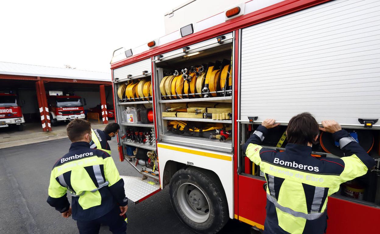 La convocatoria de 2019 incluía cinco vacantes de bombero para el parque de Miranda. 