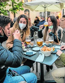 Imagen secundaria 2 - El tardeo gana por goleada a las cenas