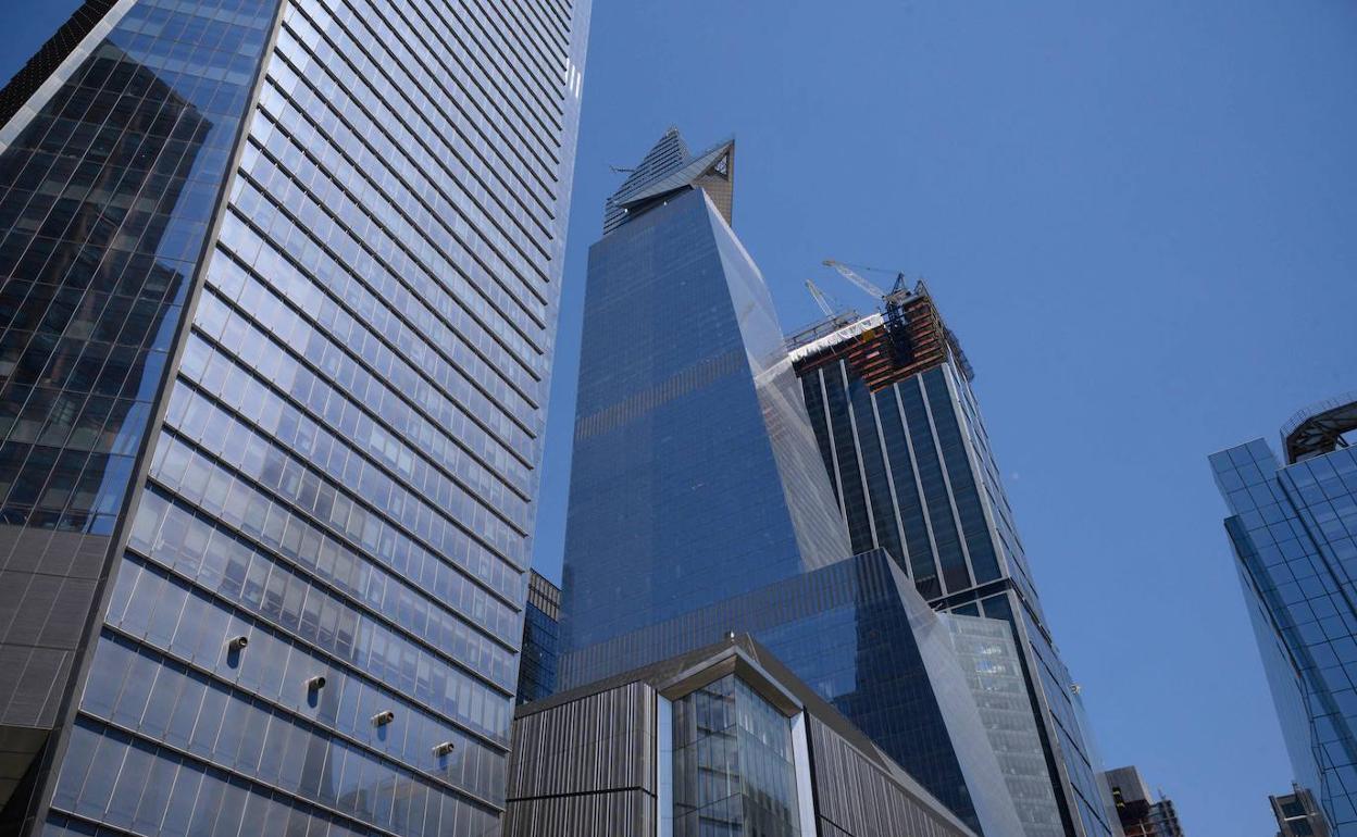 Edificio de WarnerMedia en Hudson Yards, Manhattan (Nueva York). 