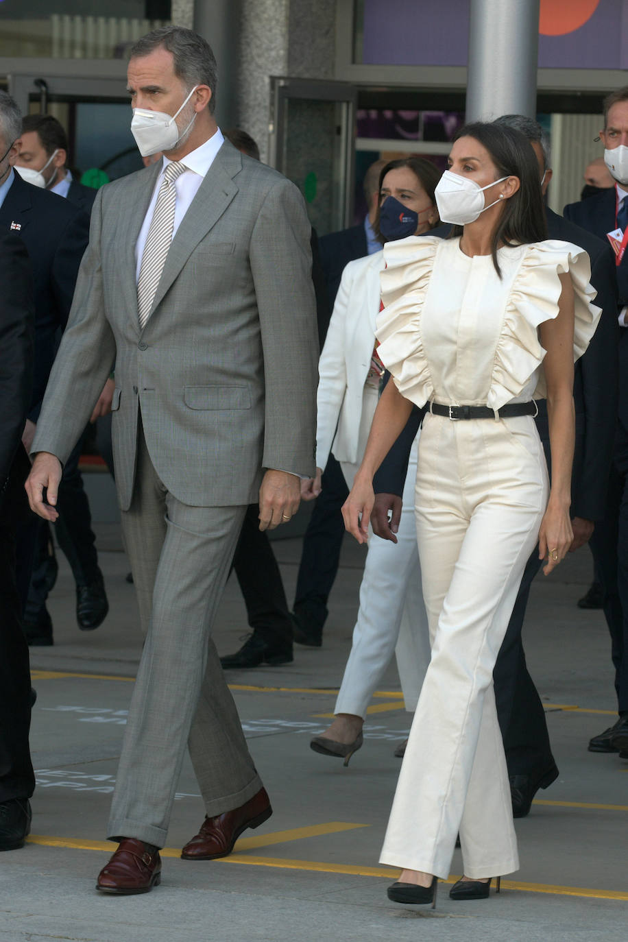Fotos: Letizia saca su lado flamenco en Fitur: el mono de volantes que nadie esperaba ver