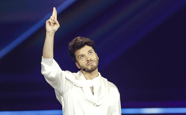 Blas Cantó, emocionado, en las semifinales de Eurovisión: «La pasión por el festival se la debo a mi abuela»