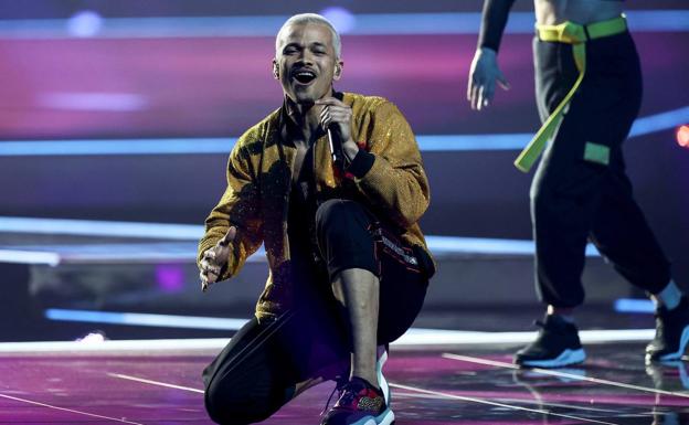 'Omaga', la canción de Benny Cristo en Eurovisión sobre el confinamiento