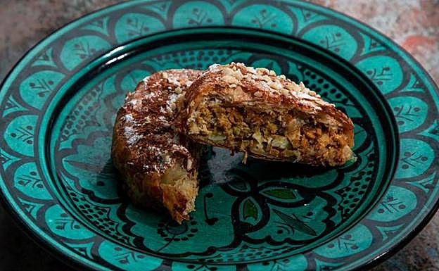 Pastela marroquí de pollo.
