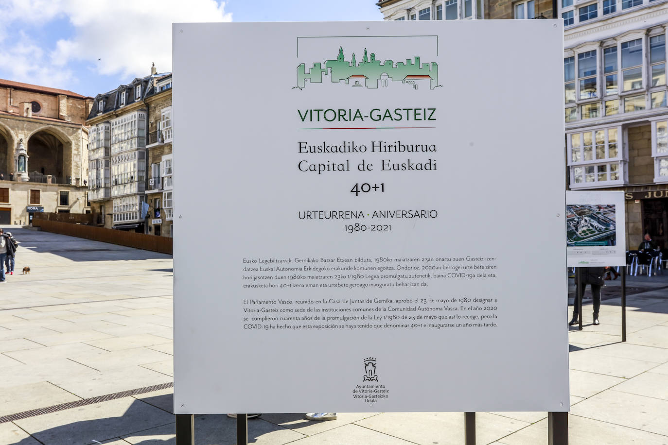 Fotos: Vitoria conmemora sus 41 años como capital de Euskadi