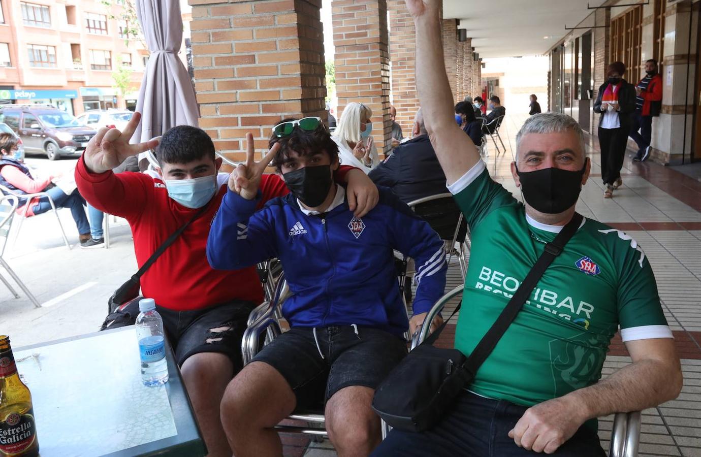 Fotos: El pueblo de Amorebieta festeja el ascenso