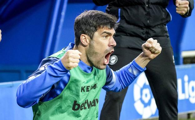 Manu García finaliza su etapa en el Alavés