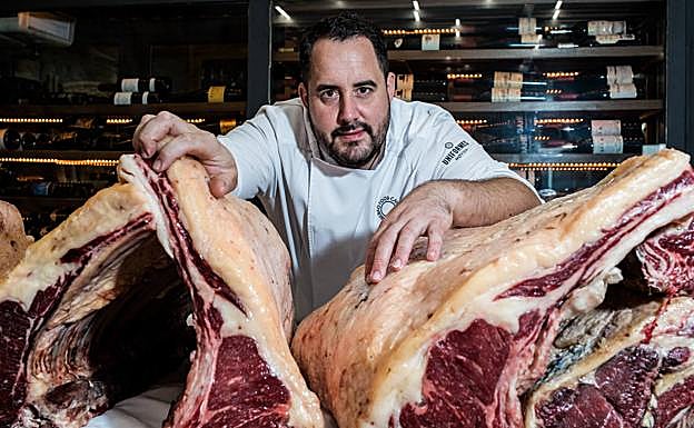 Txema Llamosas, cocinero de Casa Garras.