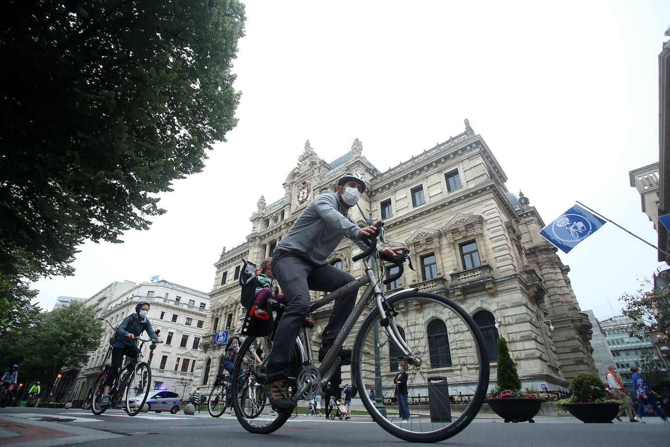 Fotos: Marcha ciclista para reclaramar un Bidegorri entre Bilbao y Barakaldo