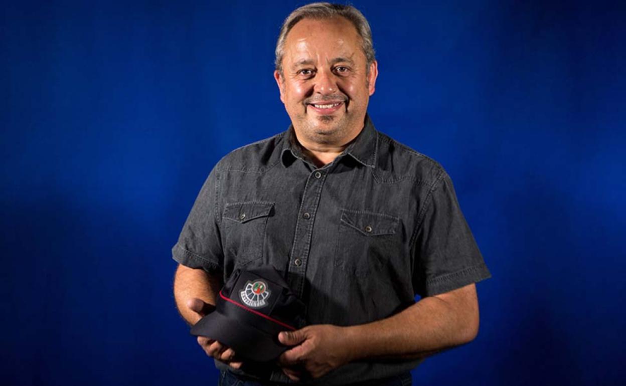 El ertzaina que desafió al fuego para salvar una vida en Altube