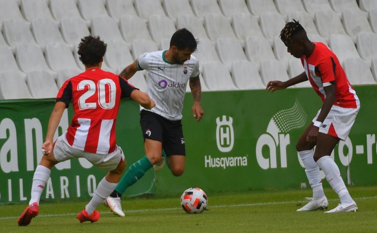 Deportivo, Racing, UD Logroñés y Badajoz, rivales del Bilbao Athletic en la Primera RFEF