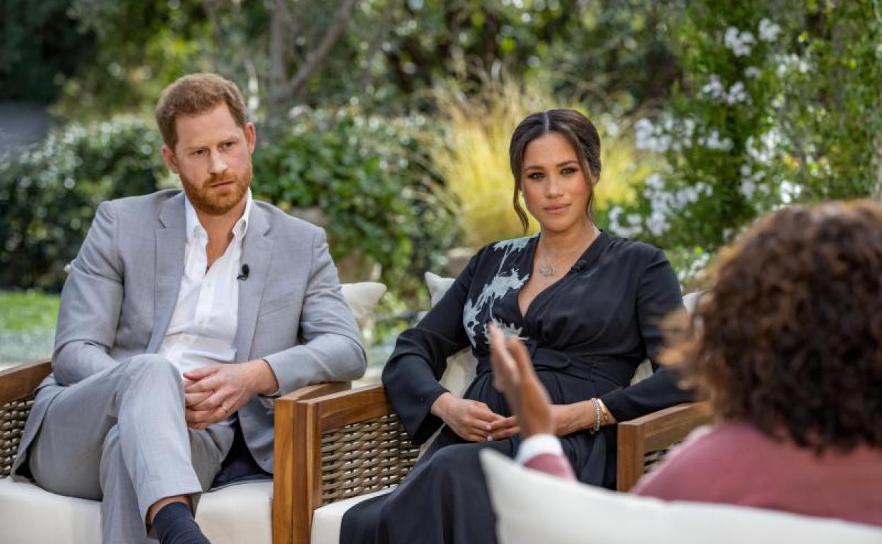 El príncipe Enrique y Meghan Markle anuncian el nacimiento de su hija, Lilibet Diana