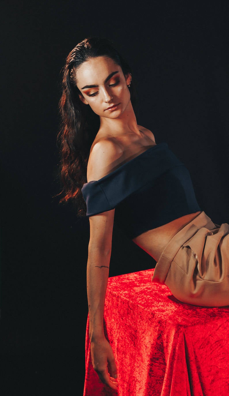 Fotos: Valentín Carballo, el diseñador que elude las fronteras de género desde Galdakao