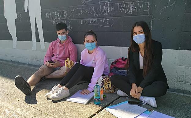 Repasando los apuntes de Historia de España, que será el segundo examen.