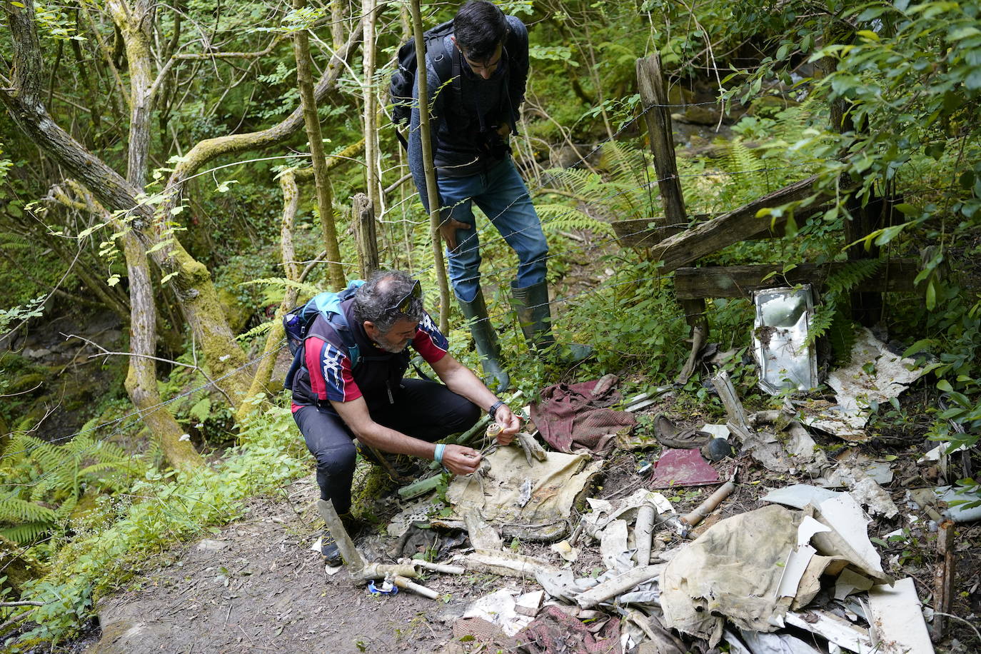 Fotos: Restos del accidente de avión en el Monte Oiz en 1985