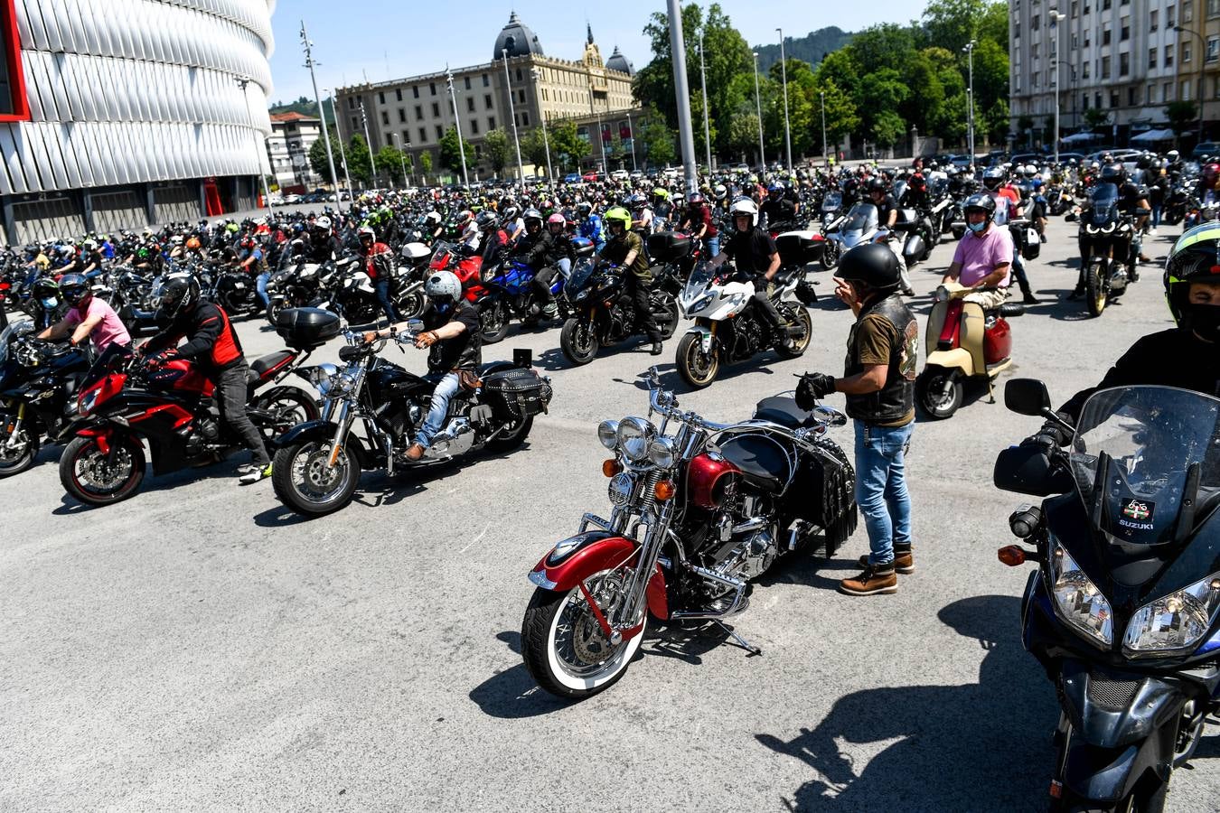 Fotos: Cientos de moteros toman Bilbao para reclamar mayor seguridad vial