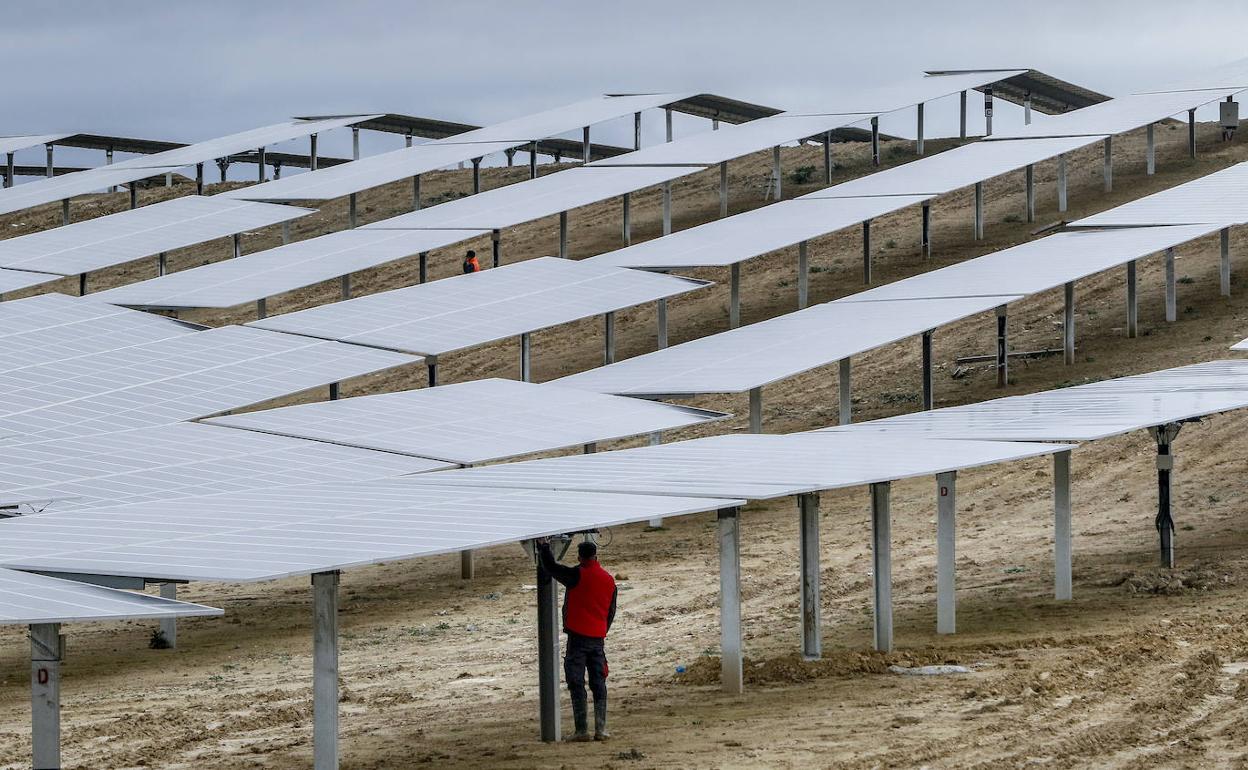 EH Bildu pide extender las renovables en Álava protegiendo los espacios naturales