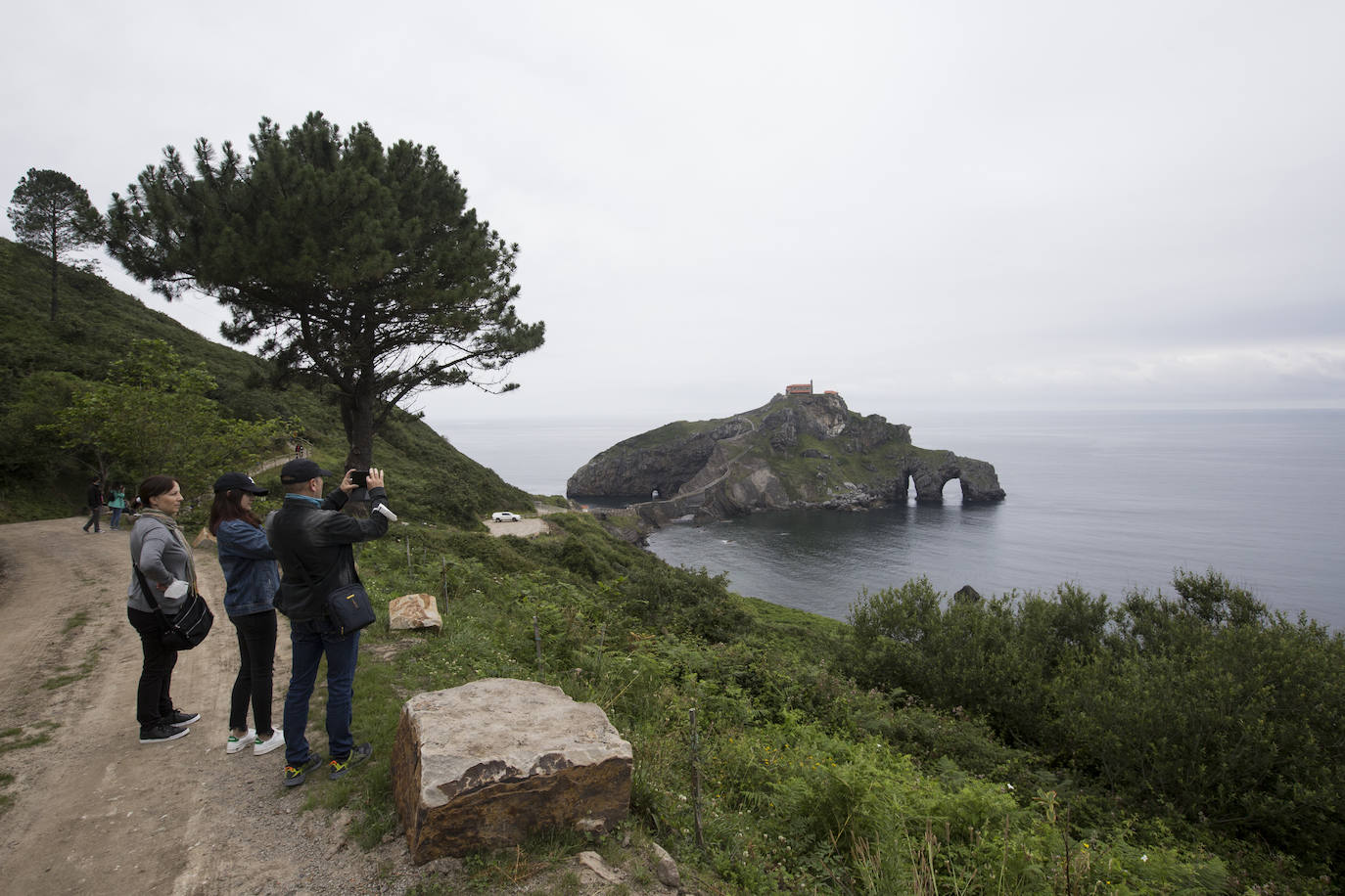 Fotos: Reinauguración parcial de San Juan de Gaztelugatxe