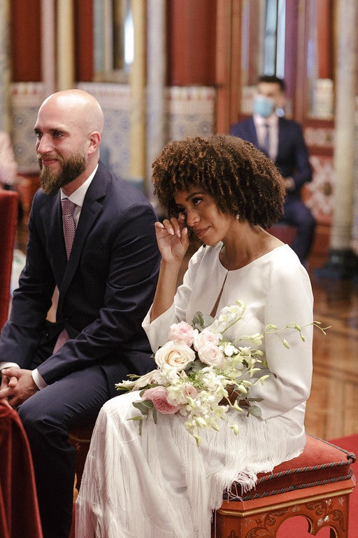 Fotos: La boda de Sonji e Iker en el Ayuntamiento de Bilbao