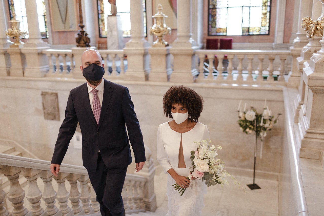 Fotos: La boda de Sonji e Iker en el Ayuntamiento de Bilbao