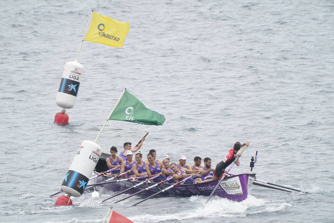 Fotos: La &#039;Sotera&#039; se alza con la Ikurriña EL CORREO-Gran Premio BBK