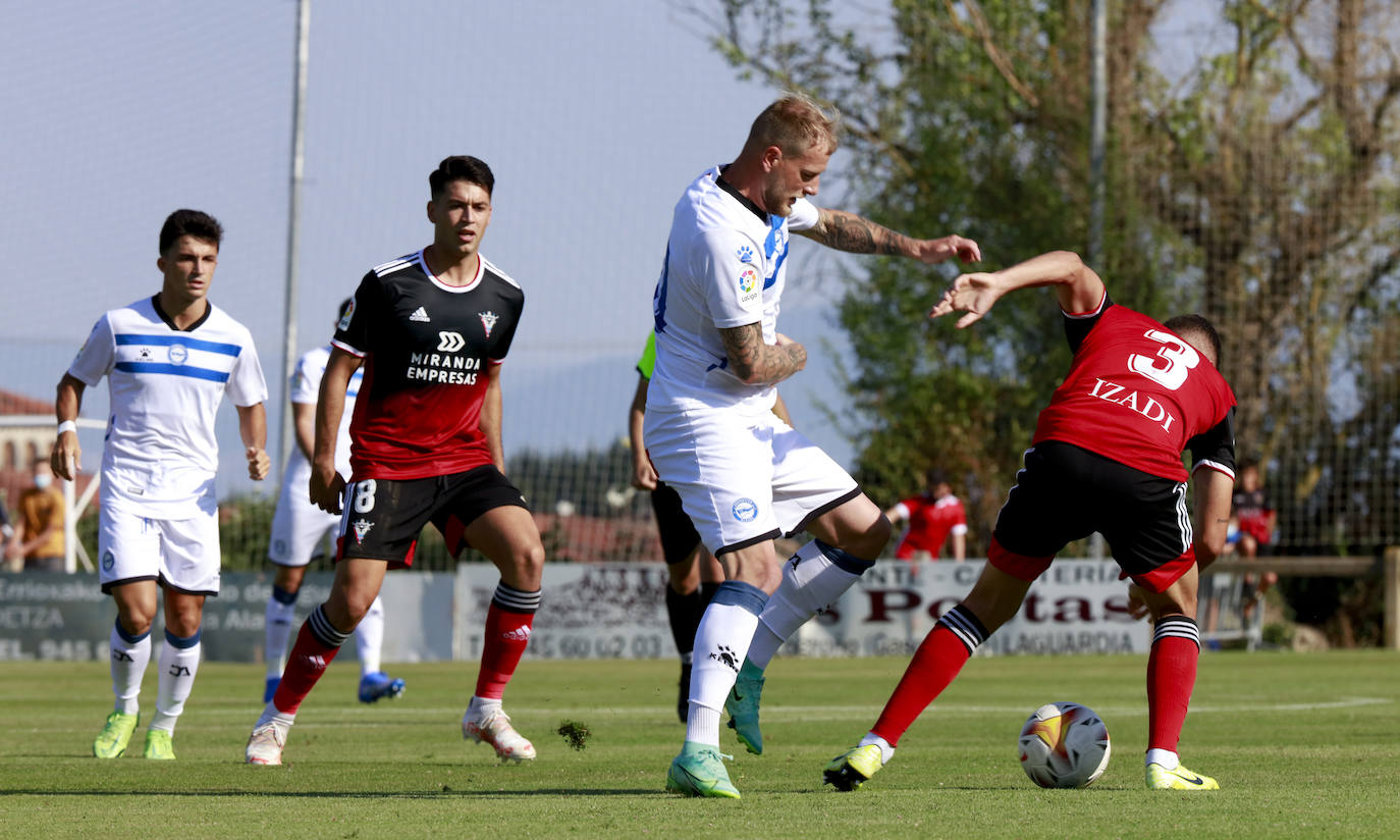 Fotos: El Alavés - Mirandés, en imágenes