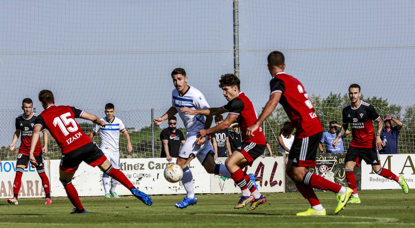 Fotos: El Alavés - Mirandés, en imágenes