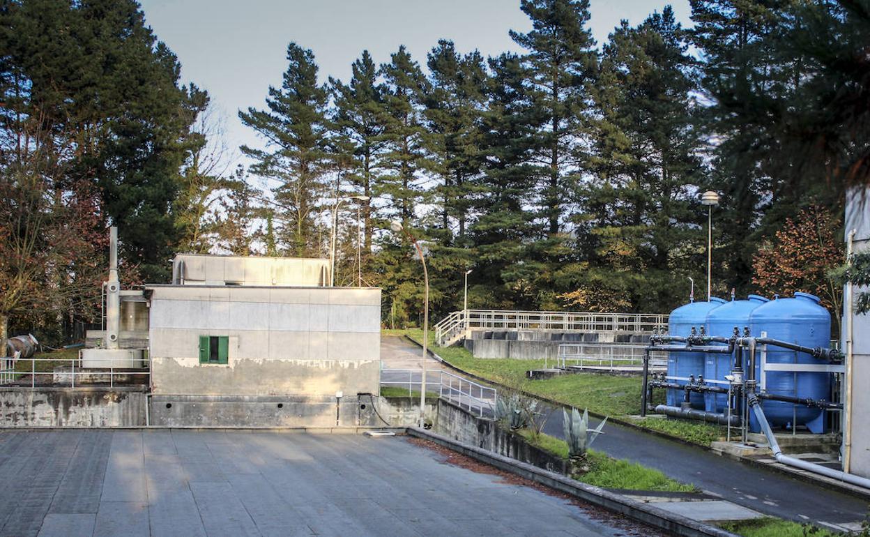La depuradora de agua potable de San Bartolomé necesita una importante renovación. 