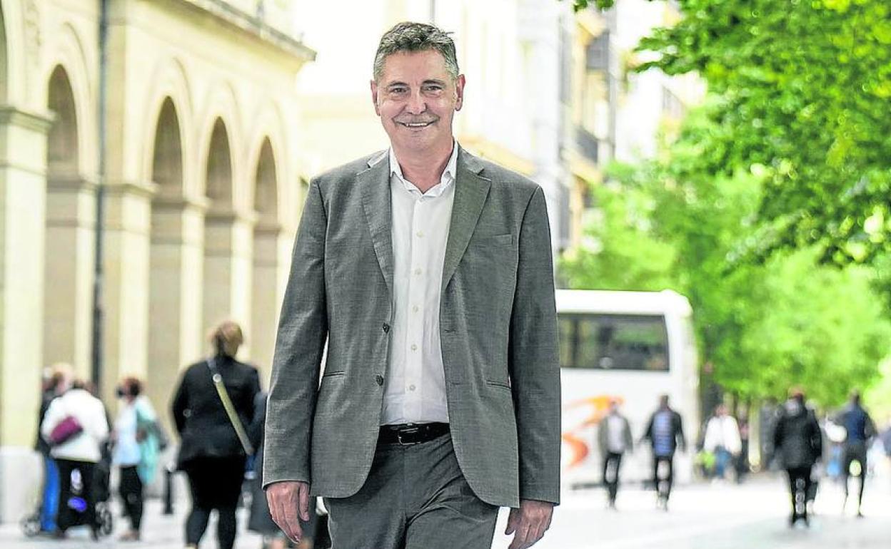 Gurpegui considera que Euskadi ha resistido bien el golpe por su tejido industrial. 