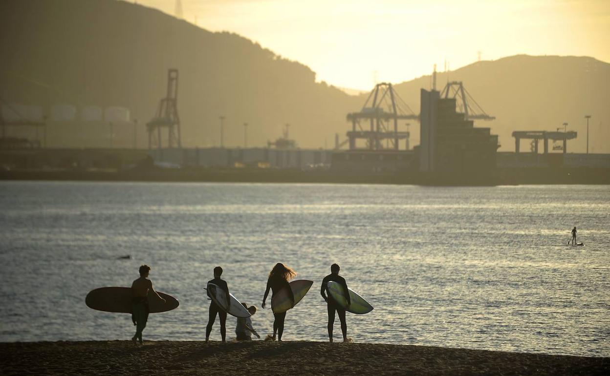 El tiempo en Bizkaia: Los cielos nublados serán una tendencia este verano, y el lunes volverán a bajar las temperaturas