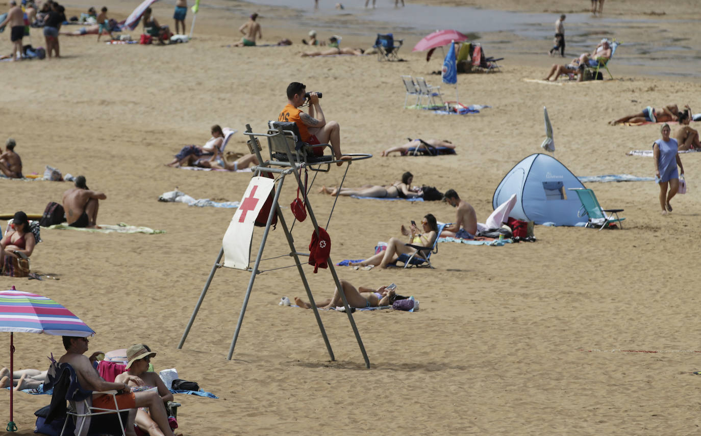 Playa de La Arena, Muskiz.