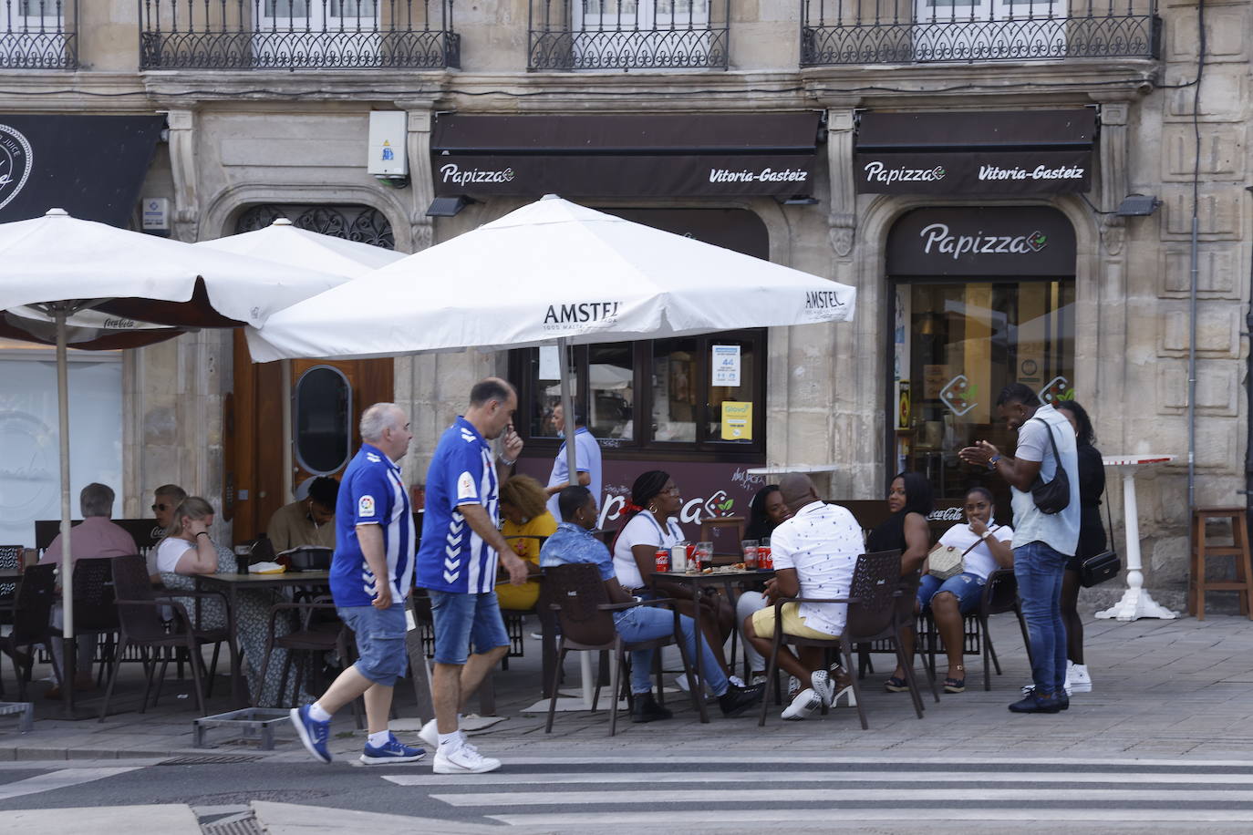 Fotos: El regreso de la afición a Mendizorroza, en imágenes