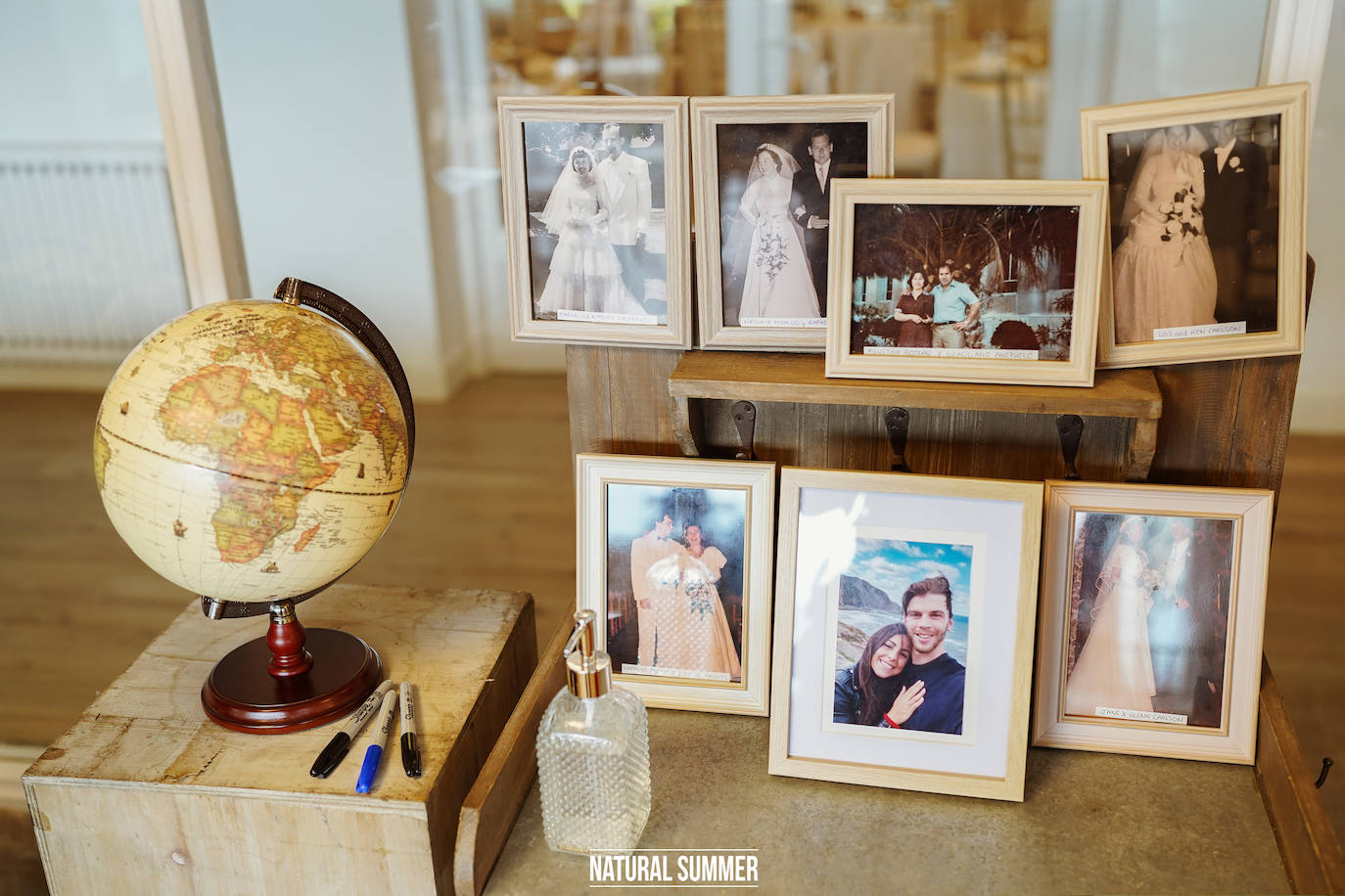 Contra viento y marea, y nunca mejor dicho, la pareja formada por la periodista donostiarra Danae Zarzuelo y el jugador de baloncesto Mike Carlson se dieron un 'sí quiero' más que emotivo. He aquí los mejores momentos del inolvidable y esperado día