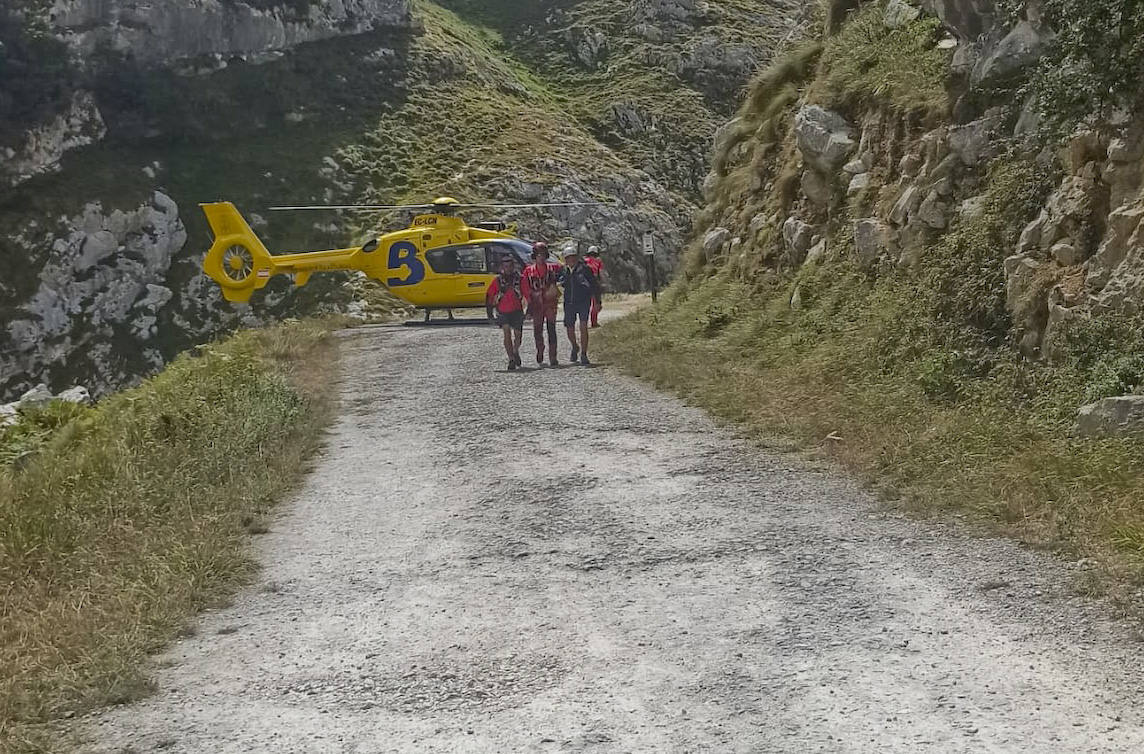 Momento en el que llegan a Poncebos.