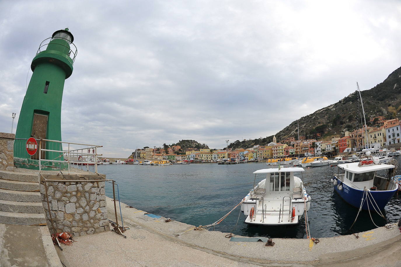 GIGLIO (Toscana, Italia)