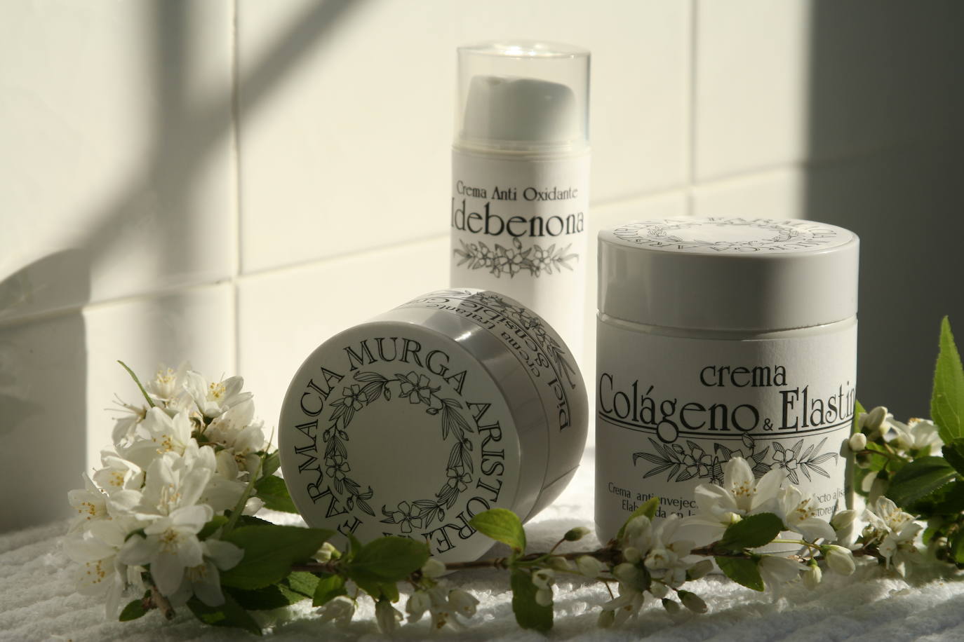 Fotos: Triunfan las cremas antiarrugas que crean Pepa y su equipo en su farmacia de Bilbao