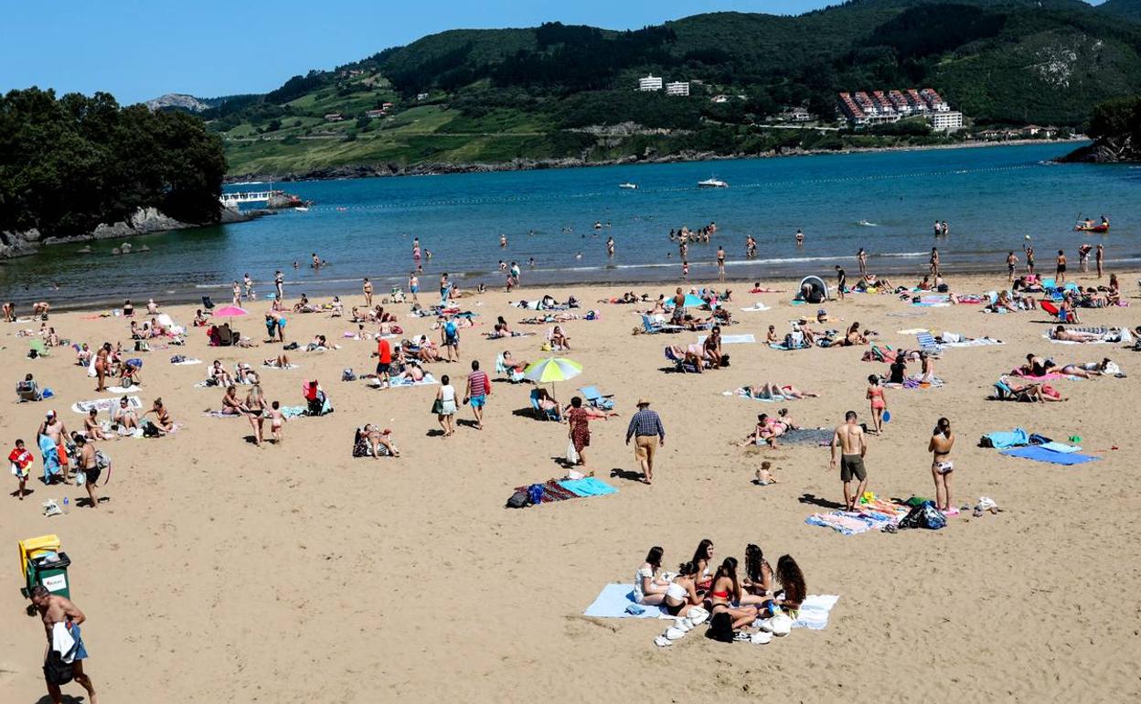 Aemet y Euskalmet pronostican un final de agosto caluroso en Euskadi y Cantabria