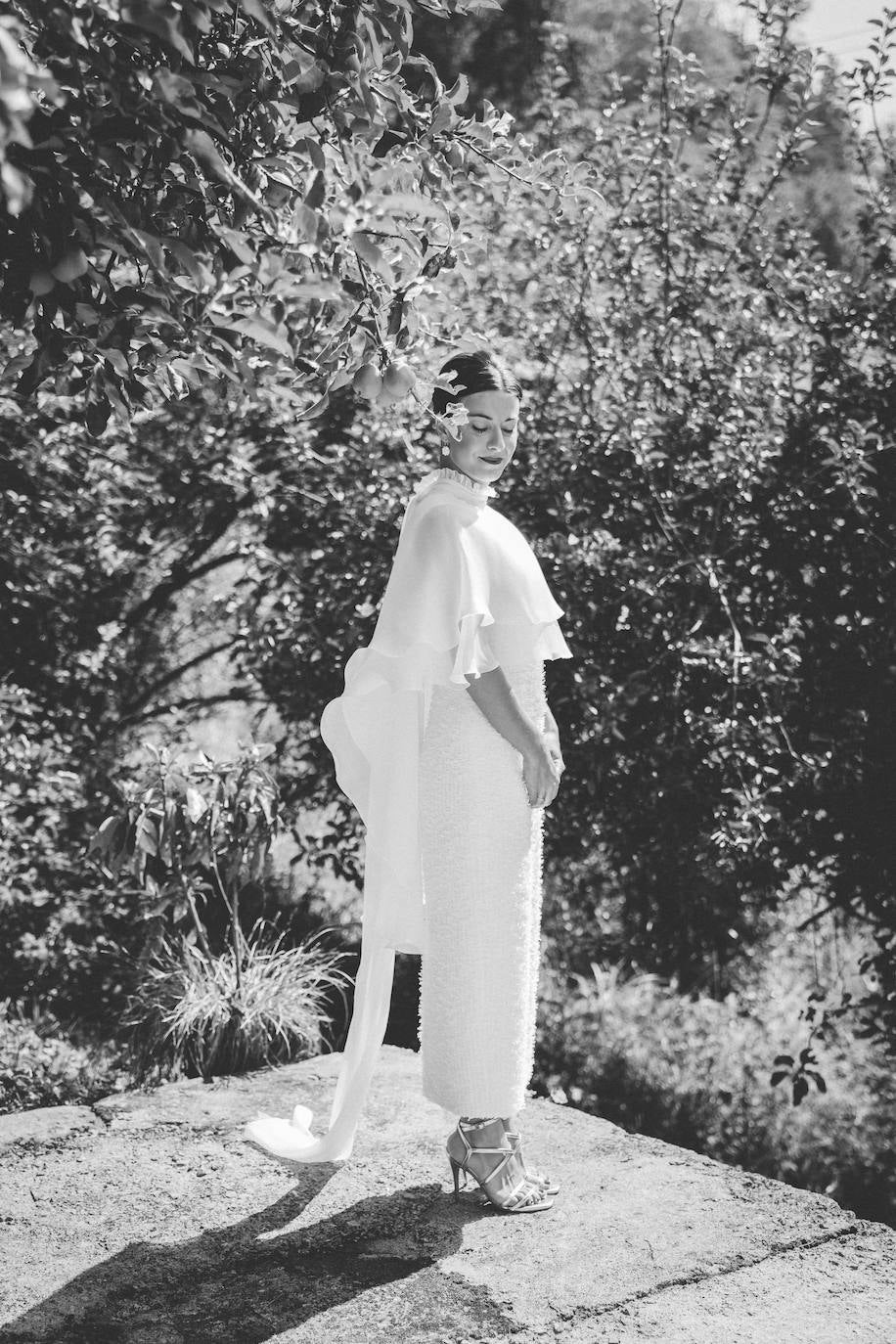 Fotos: Naia, la novia con capa de organza que se casó en Mundaka