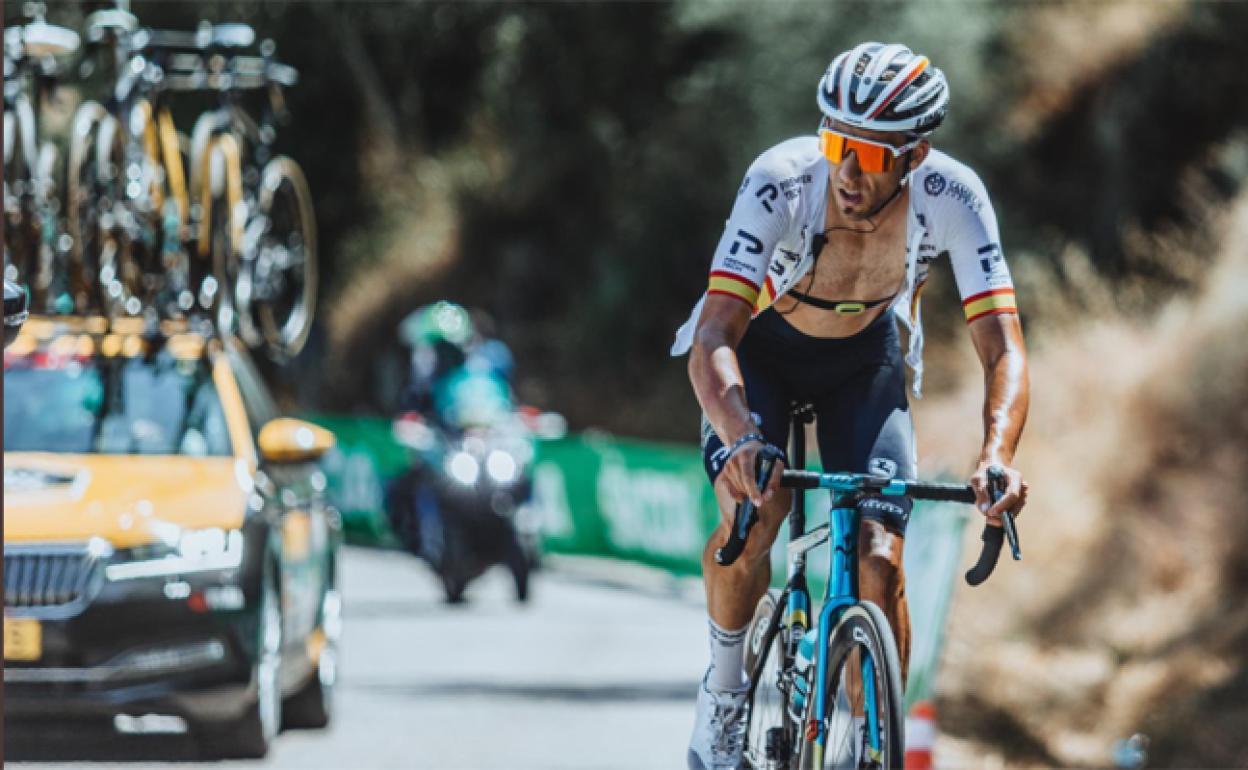 Omar Fraile abandona la Vuelta por molestias en la espalda