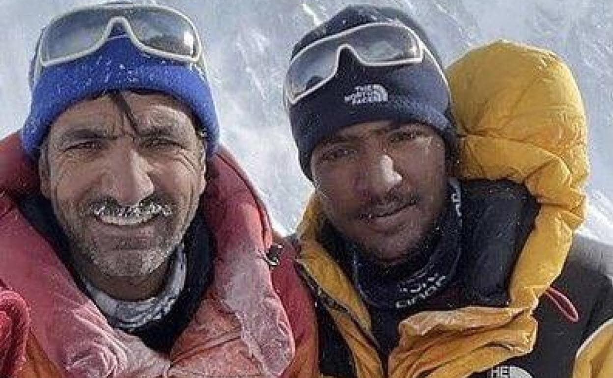 Ali y Sajid Sadpara en el K2 el pasado invierno.