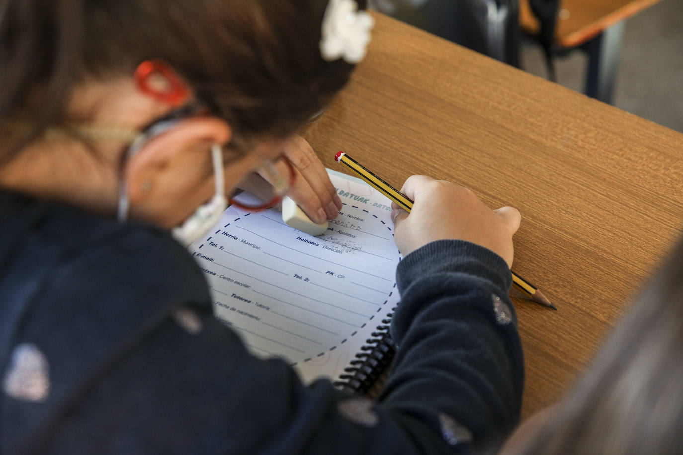 Fotos: Los primeros escolares regresan hoy a clase en Vitoria