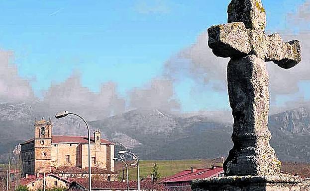 Crucero en la entrada de Zalduondo.