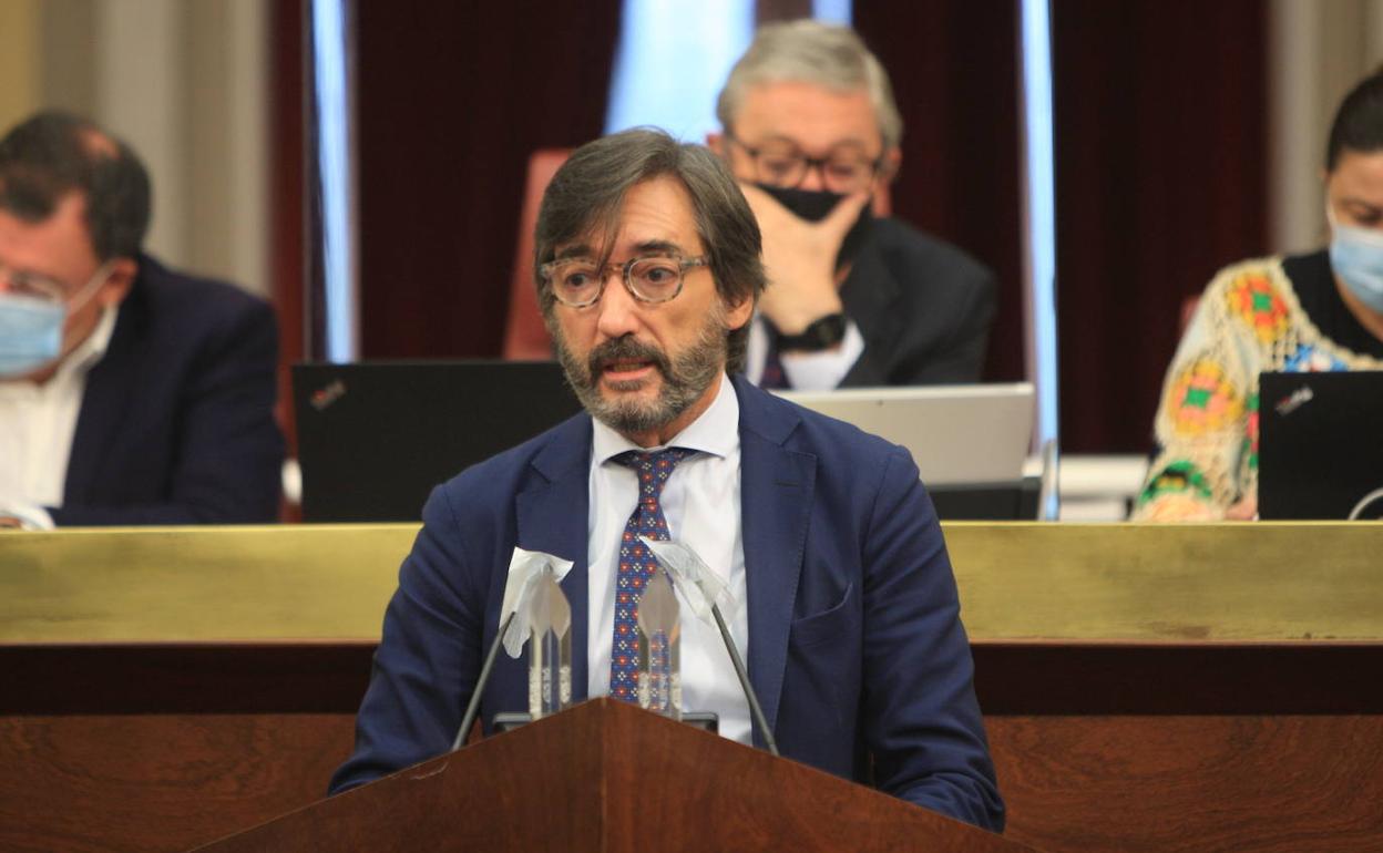 El presidente del PP alavés, Iñaki Oyarzábal. 