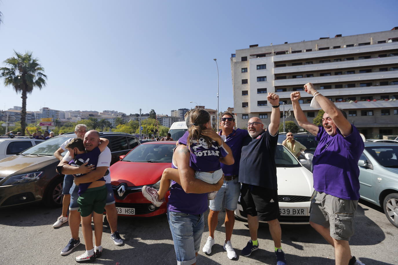 Fotos: Los vecinos de Santurtzi celebran el triunfo de La Sotera