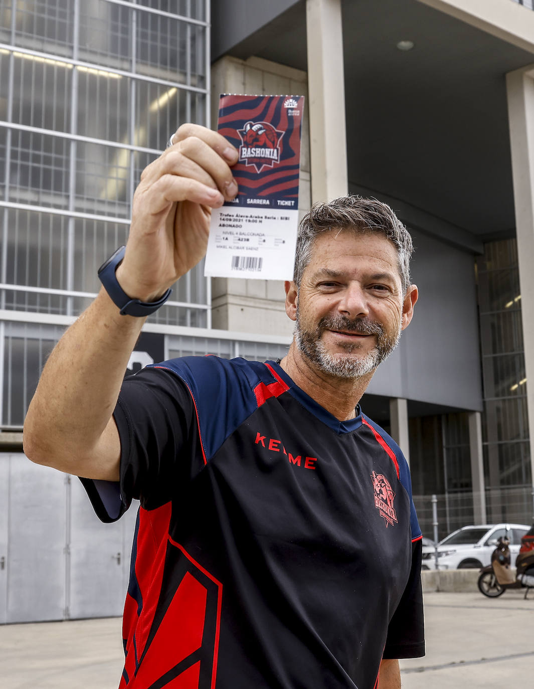 Fotos: El baskonismo regresa a las gradas del Buesa Arena