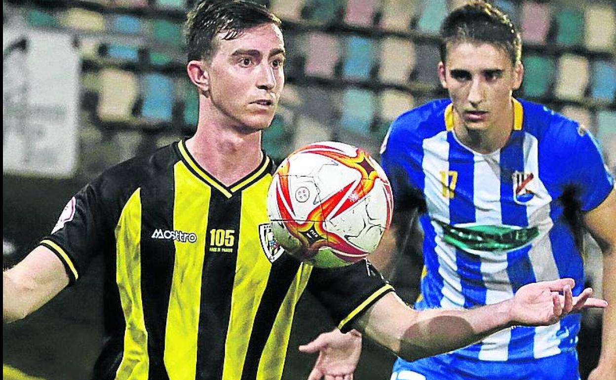 Solo lucieron las defensas en Lasesarre