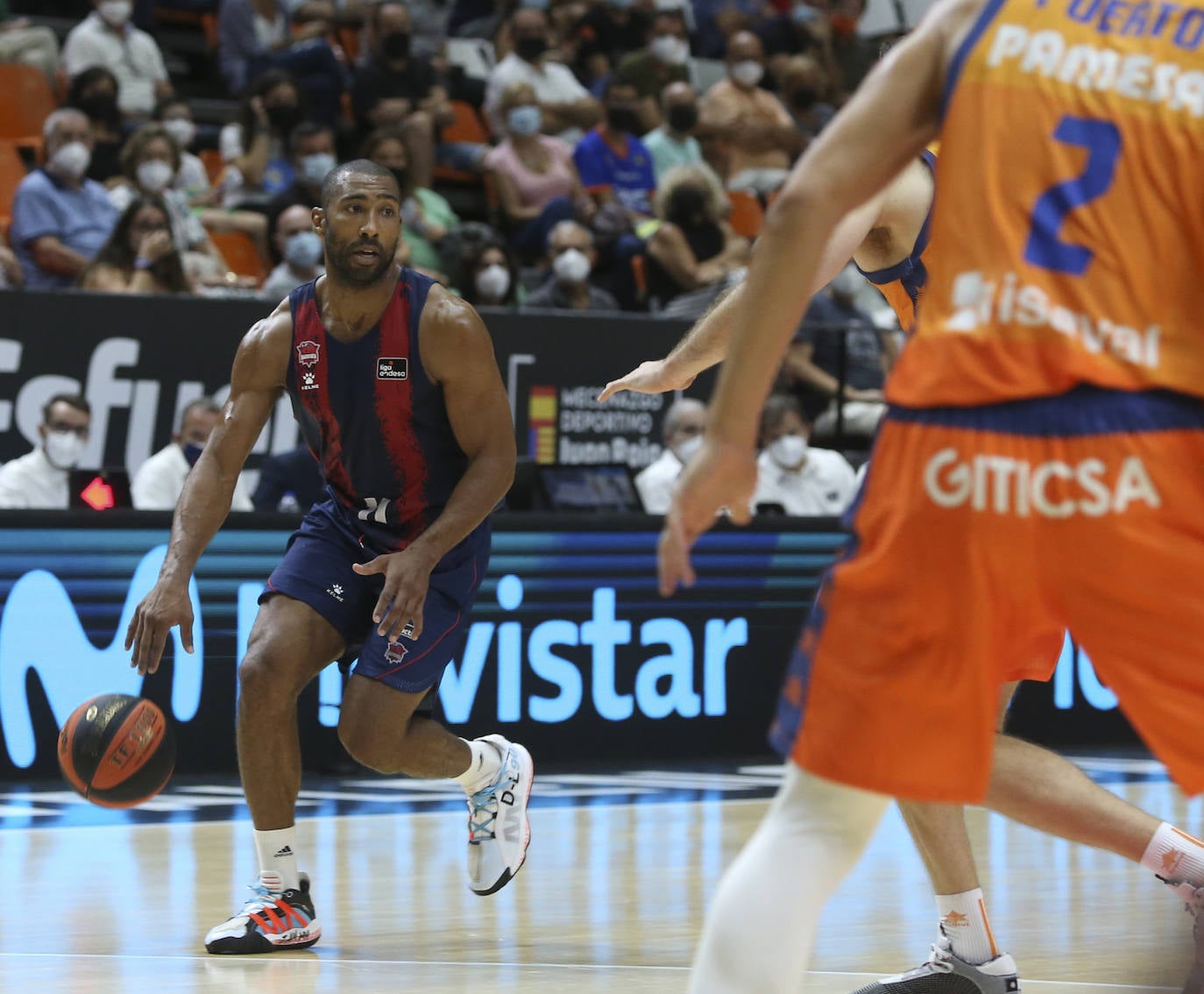 Fotos: Las mejores imágenes del Valencia - Baskonia