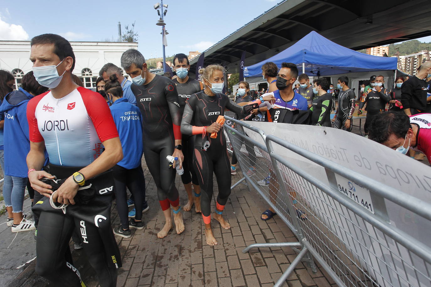 Fotos: Los bilbaínos disfrutan del triatlón