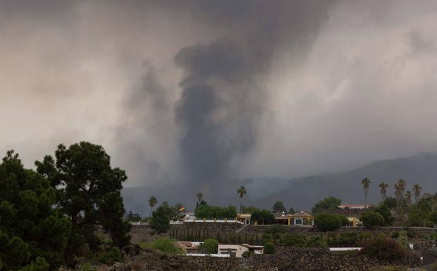 La nube tóxica favorecerá la aparición de problemas respiratorios y cánceres