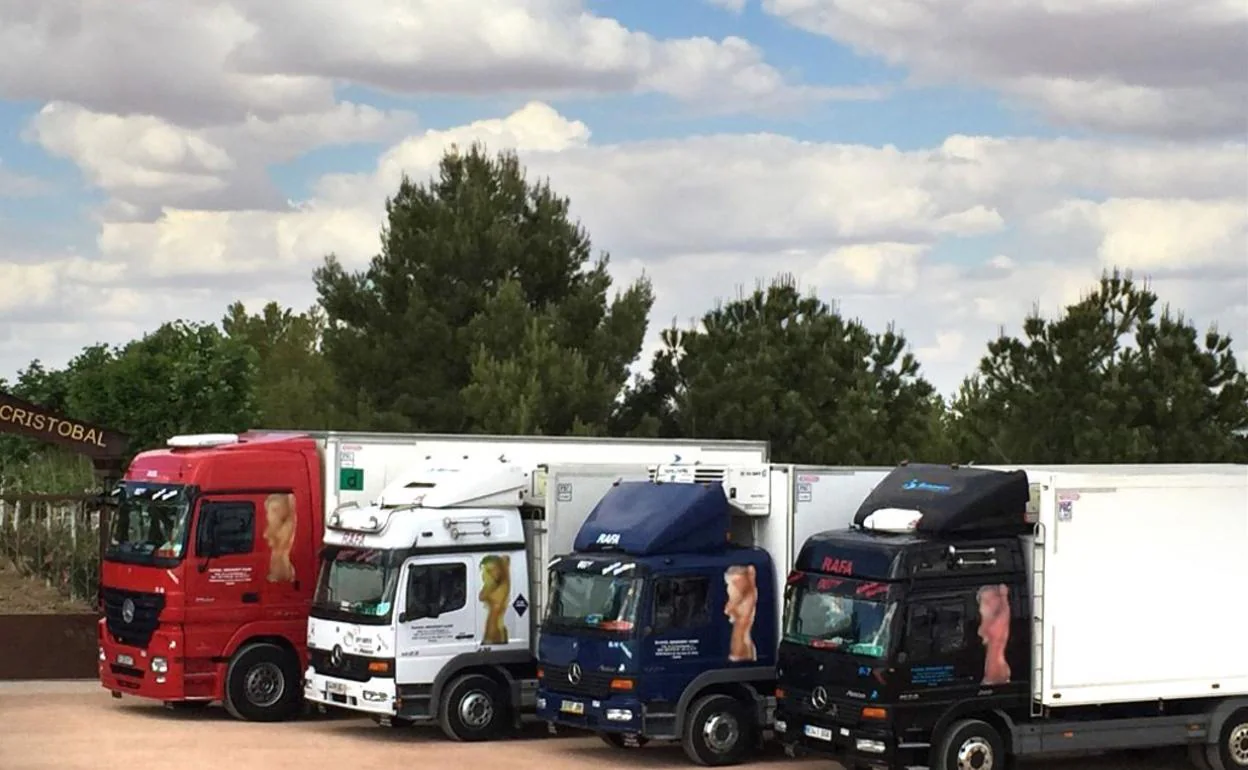 Condenada una empresa a retirar imágenes de mujeres desnudas de sus camiones El Correo imagen Foto